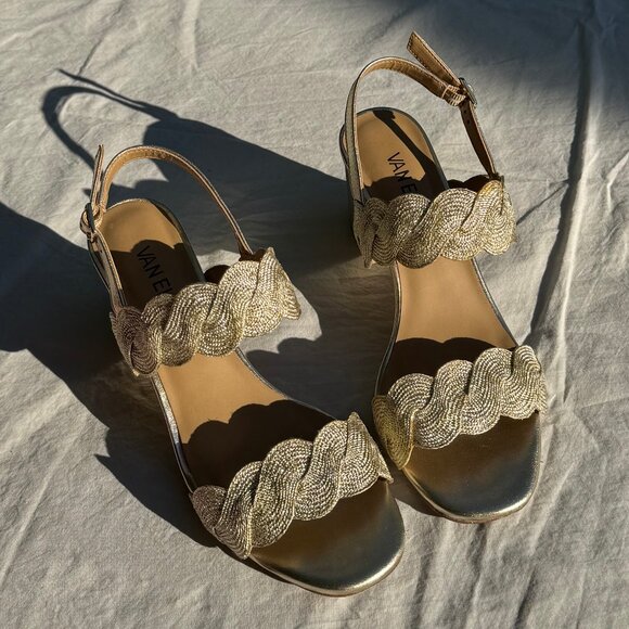 Vaneli ‘Lettie’ Gold Beige Platinum Weave Block Heel Sandals - Picture 1 of 13